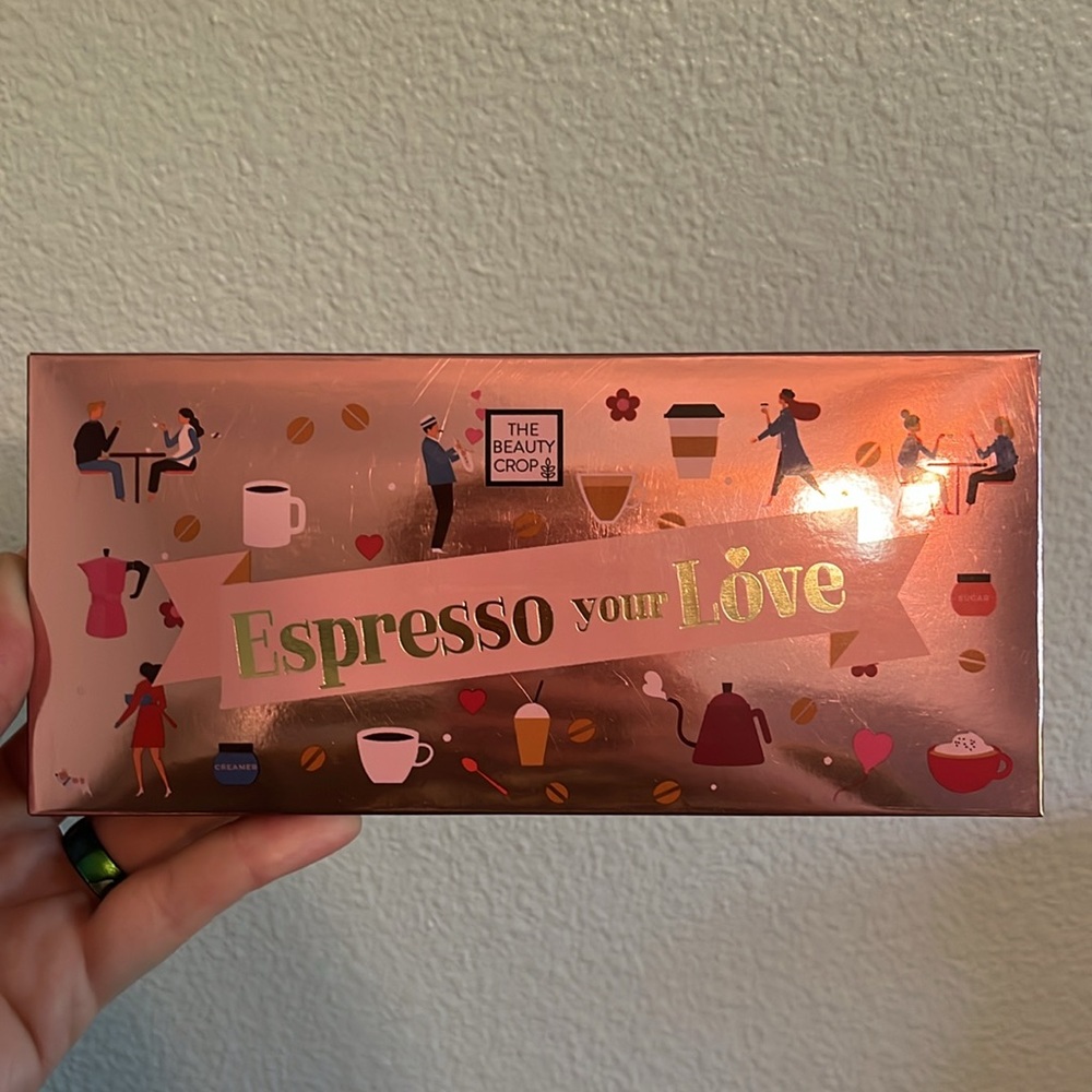 5/$25 NIB THE BEAUTY CROP | Espresso Your Love Eyeshadow Palette - Picture 3 of 6